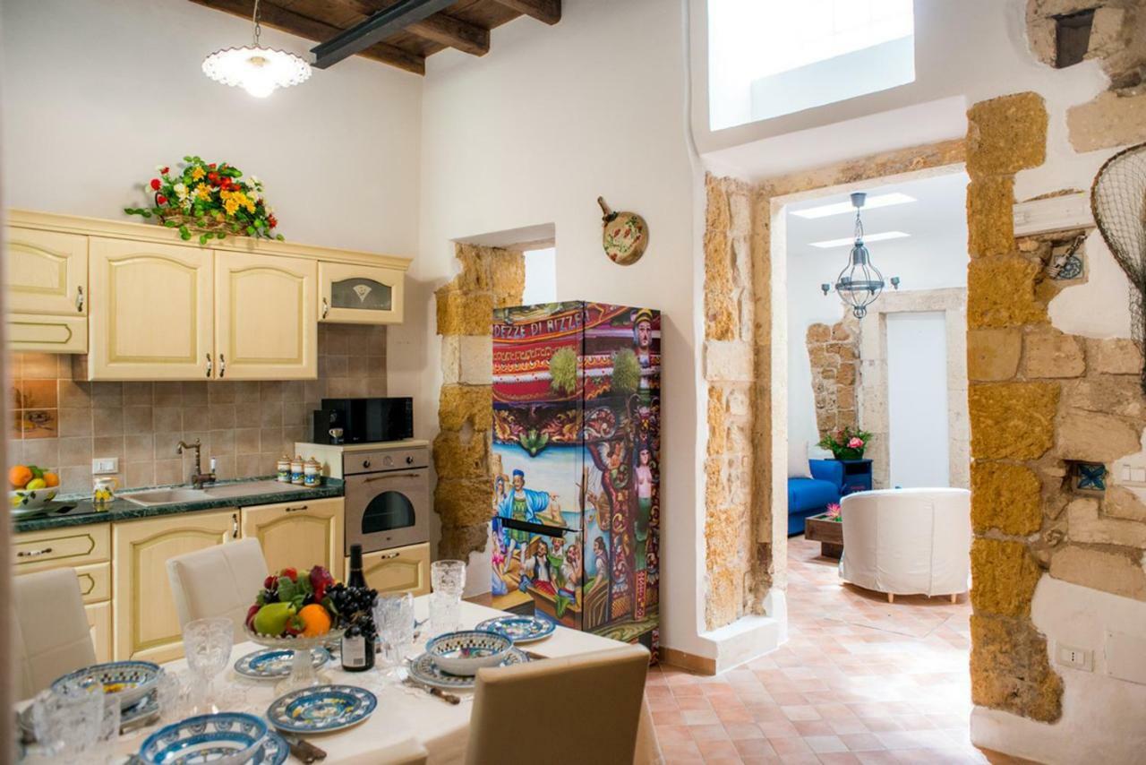 Apartament Ortigia Ancient House Syrakuzy Zewnętrze zdjęcie